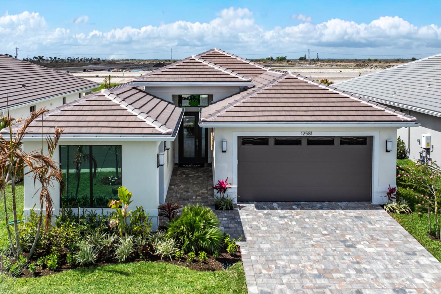 Avalon Golf Car floor plan